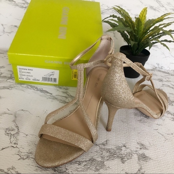 Gianna Bini Shaylinn Sandgold Strappy Glittery Heels Size 9.5 - Picture 7 of 13